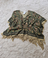 Bloomin' Poncho - openheartsmend -  - - #tag1# - #tag2# - #tag3#