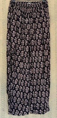 Flora Pleated Pants