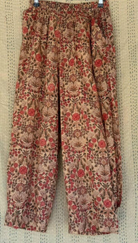 Flora Pleated Pants