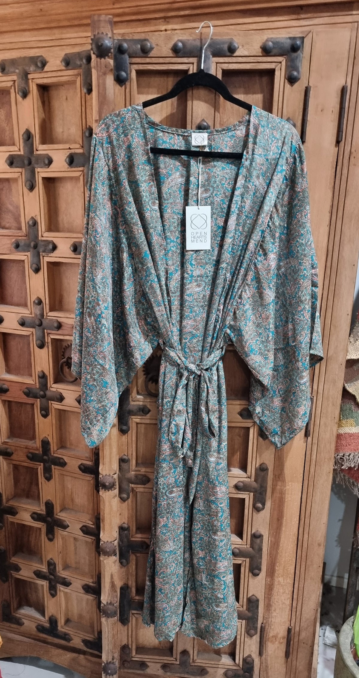 Printed Silk Rayon Kimono from Open Hearts Mend, versatile design for sizes 8-18, can be worn belted or unbelted.