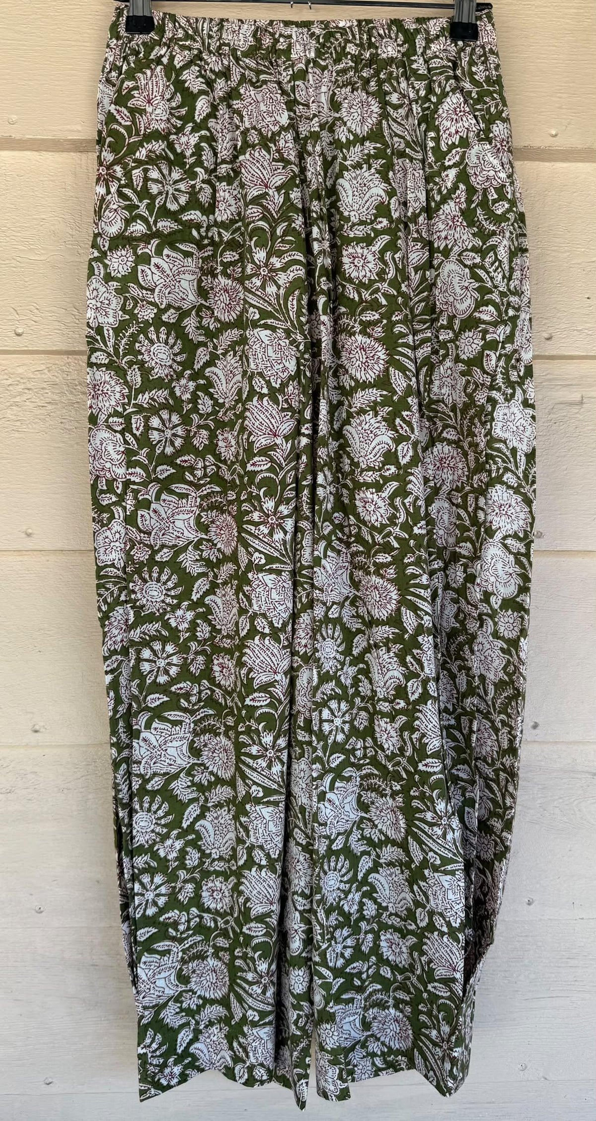 Flora Pleated Pants