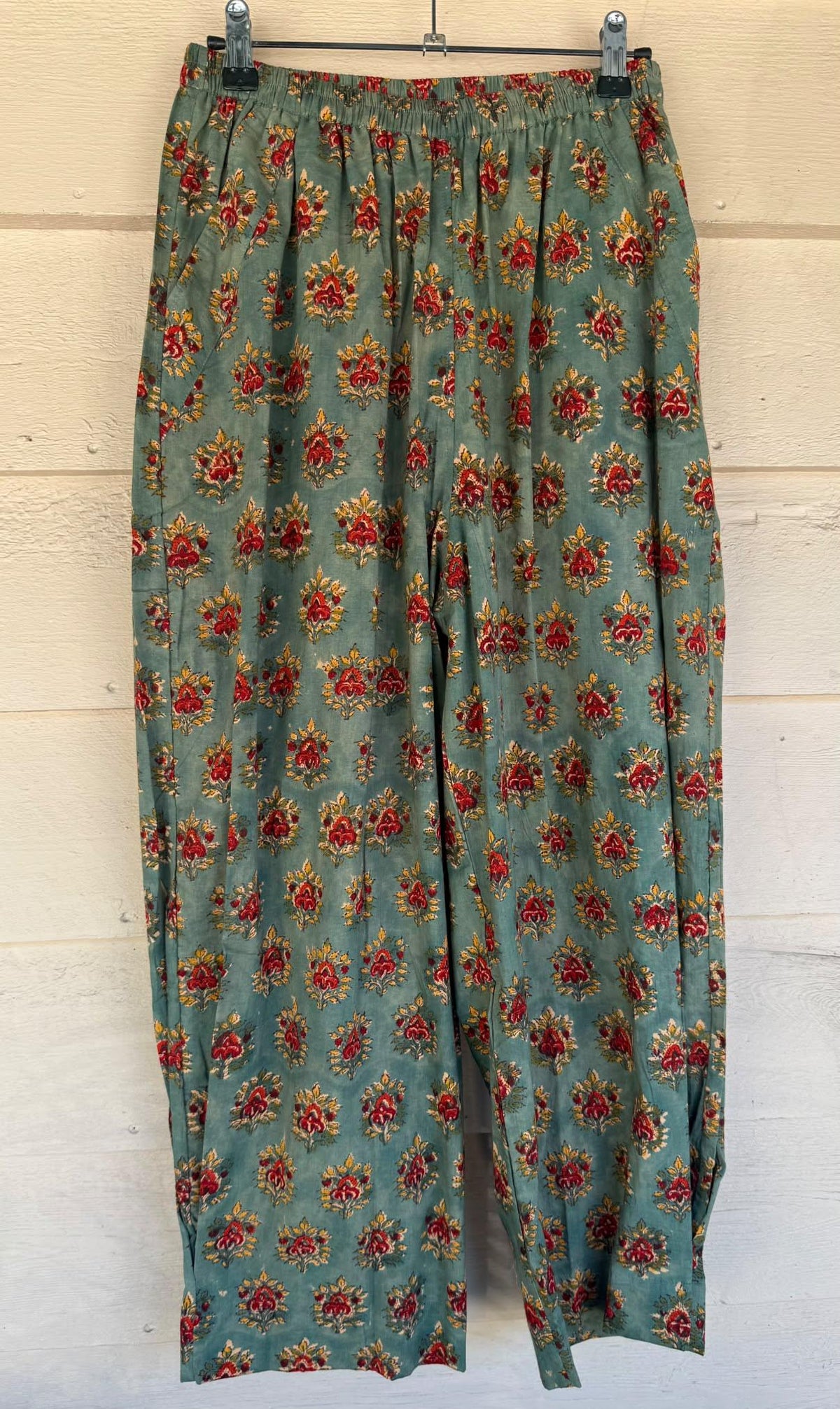 Flora Pleated Pants