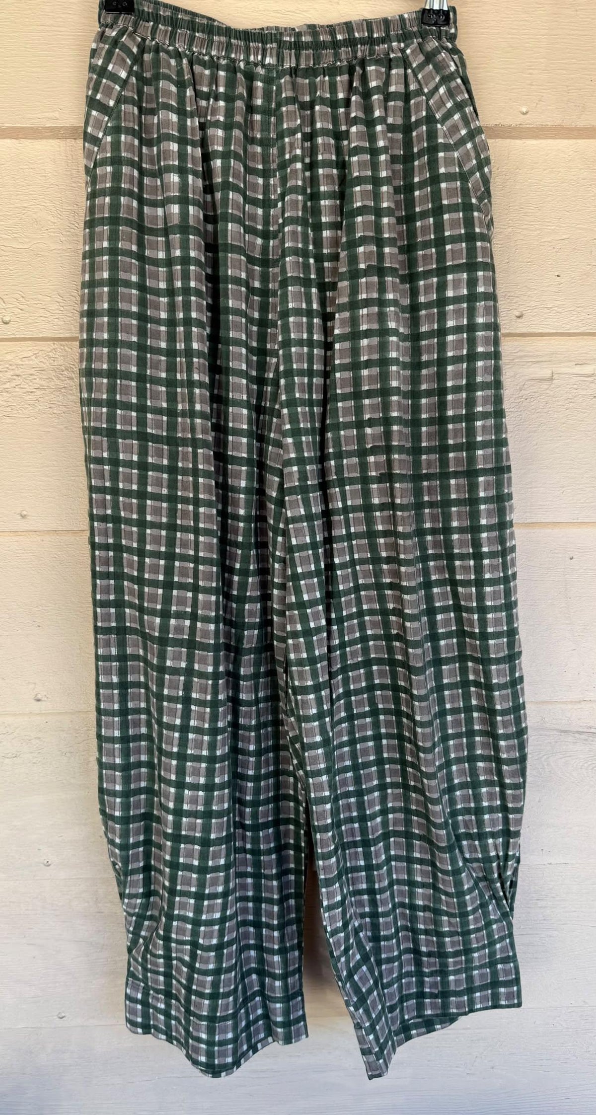 Flora Pleated Pants